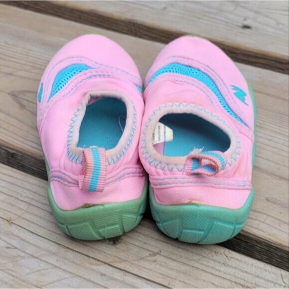 2/5$ Size T5/6 Watershoes - Picture 2 of 2